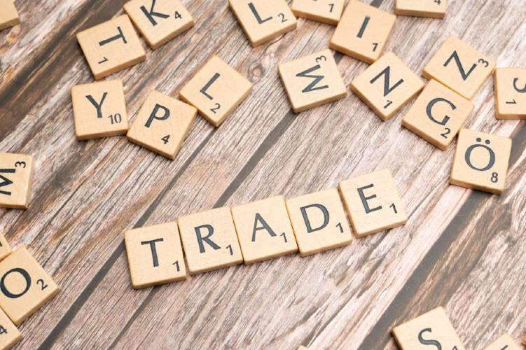 Tariffs 101: Essentia... - Review & Insights