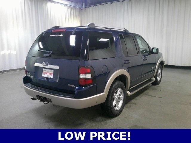 Used cars for sale 2007 Ford Explorer Eddie Bauer, price is 2585, vin 1FMEU74807UA56957 in Fairmont, MN, dealer name is Hawkins Chevrolet (MN) Best Dream car image