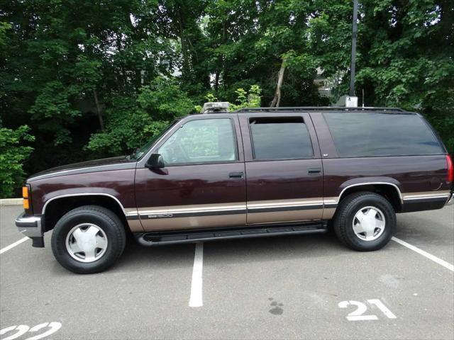 Used cars for sale 1997 GMC Suburban SL, price is 2995, vin 1GKFK16R5VJ761435 in Hatboro, PA, dealer name is A Impuls Best Dream car image
