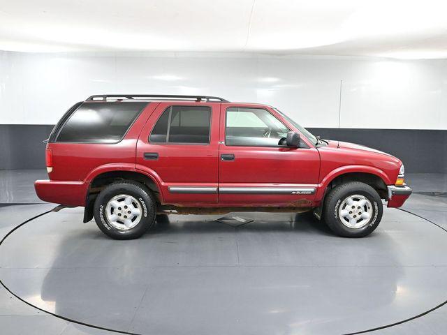 Used cars for sale 2000 Chevrolet Blazer LS, price is 2999, vin 1GNDT13W3YK202532 in St. Cloud, MN, dealer name is PAW - Pre Auction Wholesale Best Dream car image