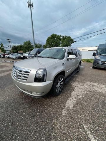 Used cars for sale 2008 Cadillac Escalade ESV Standard, price is 2500, vin 1GYFK66858R171431 in Farmington Hills, MI, dealer name is Suburban Chrysler Dodge Jeep RAM of Farmington Hills Best Dream car image