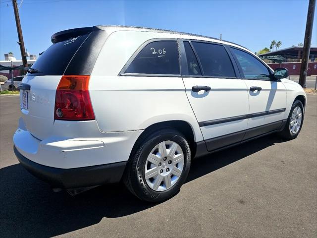 Used cars for sale 2007 Chrysler Pacifica Base, price is 4988, vin 2A8GM48L47R130316 in Glendale, AZ, dealer name is New Deal Pre-Owned Auto Best Dream car image