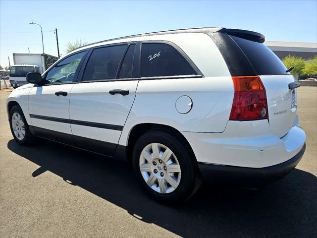 Used cars for sale 2007 Chrysler Pacifica Base, price is 4988, vin 2A8GM48L47R130316 in Glendale, AZ, dealer name is New Deal Pre-Owned Auto Best Dream car image