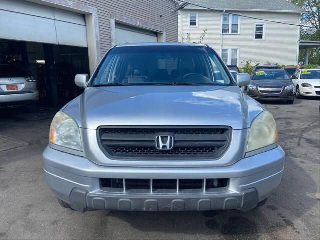 Used cars for sale 2005 Honda Pilot EX-L, price is 4950, vin 5FNYF18565B044987 in MAYWOOD, IL, dealer name is Global Auto Finance & Lease Best Dream car image