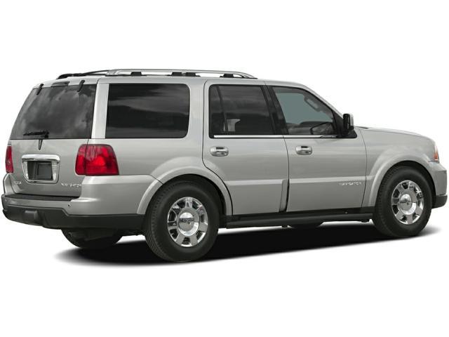 Used cars for sale 2005 Lincoln Navigator Ultimate, price is 2999, vin 5LMFU285X5LJ03788 in Spotsylvania, VA, dealer name is Universal Auto Sales Best Dream car image