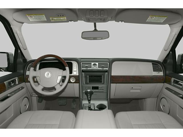 Used cars for sale 2005 Lincoln Navigator Ultimate, price is 2999, vin 5LMFU285X5LJ03788 in Spotsylvania, VA, dealer name is Universal Auto Sales Best Dream car image