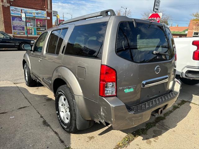 Used cars for sale 2005 Nissan Pathfinder XE, price is 2995, vin 5N1AR18W95C708130 in Chicago, IL, dealer name is Baha Auto Sales Best Dream car image