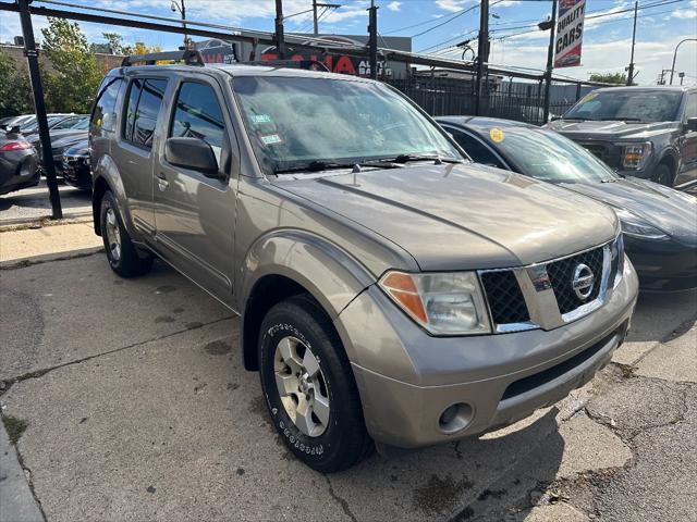 Used cars for sale 2005 Nissan Pathfinder XE, price is 2995, vin 5N1AR18W95C708130 in Chicago, IL, dealer name is Baha Auto Sales Best Dream car image