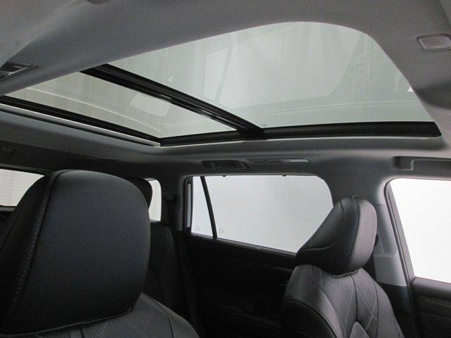 Used cars for sale 2023 Toyota Highlander Hybrid Platinum, price is 56999, vin 5TDEBRCH6PS108894 in Wellesley, MA, dealer name is Wellesley Toyota Best Dream car image