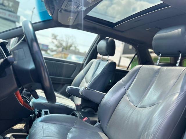 Used cars for sale 2000 Lexus RX 300 Base, price is 2999, vin JT6HF10U5Y0158699 in Indianapolis, IN, dealer name is Indy Auto Center Best Dream car image