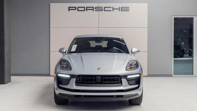 Used cars for sale 2024 Porsche Macan Base, price is 55990, vin WP1AA2A58RLB01689 in Sugar Land, TX, dealer name is Porsche Sugar Land Best Dream car image