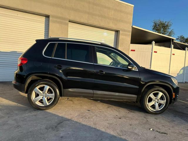Used cars for sale 2010 Volkswagen Tiguan S, price is 4950, vin WVGAV7AXXAW513647 in Largo, FL, dealer name is Dynamic Motors Best Dream car image